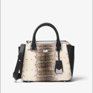 Michael Kors Mini Satchel- make me an offer!